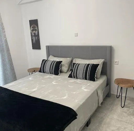Beehouse Apartman Kalithiész