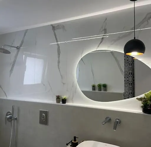 Beehouse Apartman Kalithiész