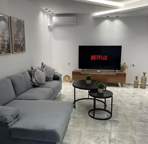 Beehouse Kalithiész